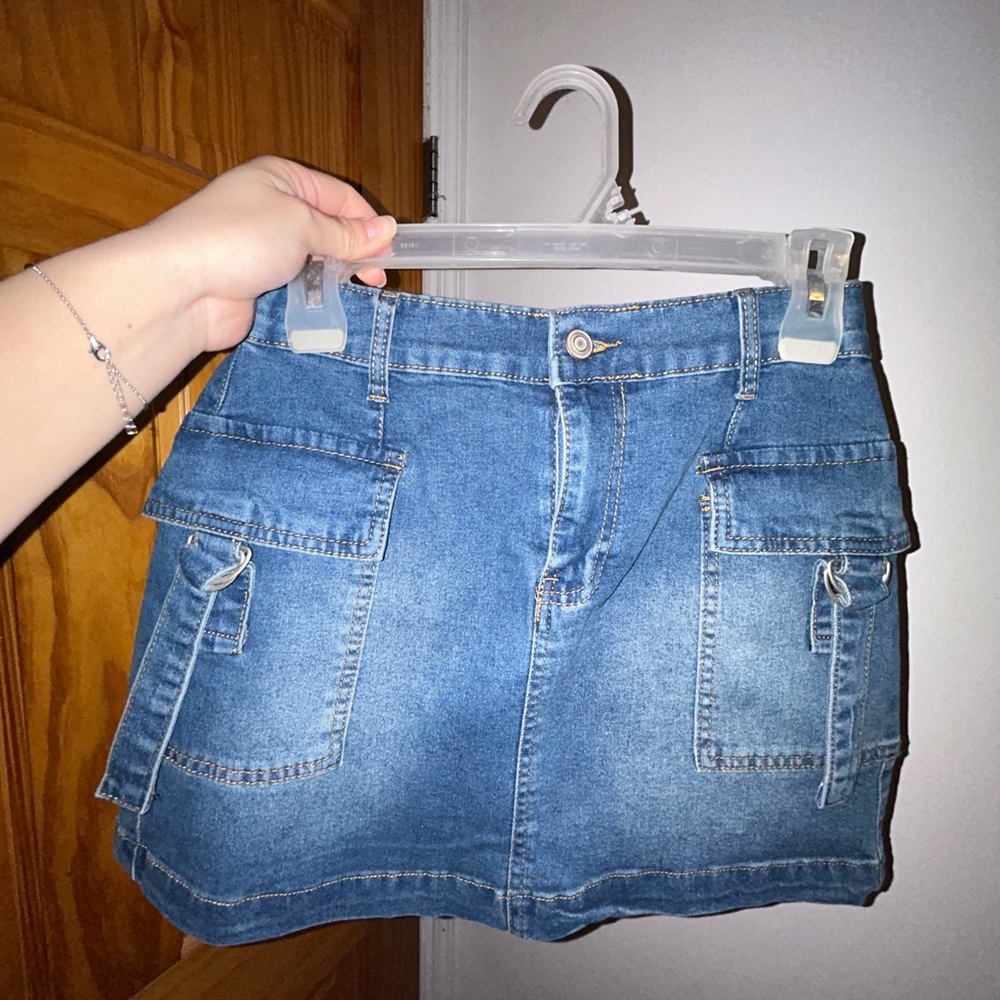 No Comment blue denim skirt size small 69% cotton